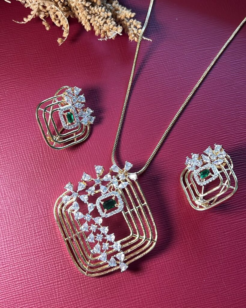 trendy set